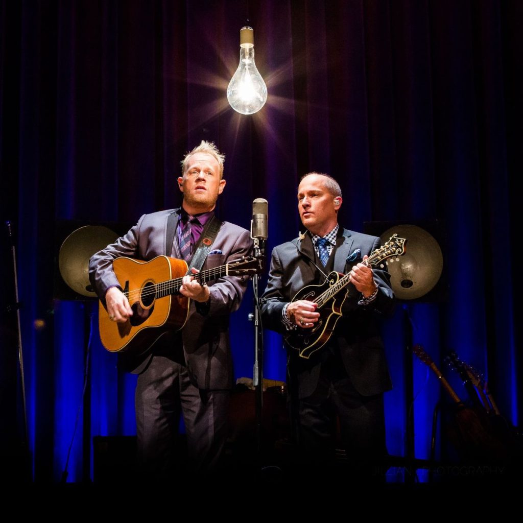 Dailey & Vincent Sing The Statler Brothers Renfro Valley