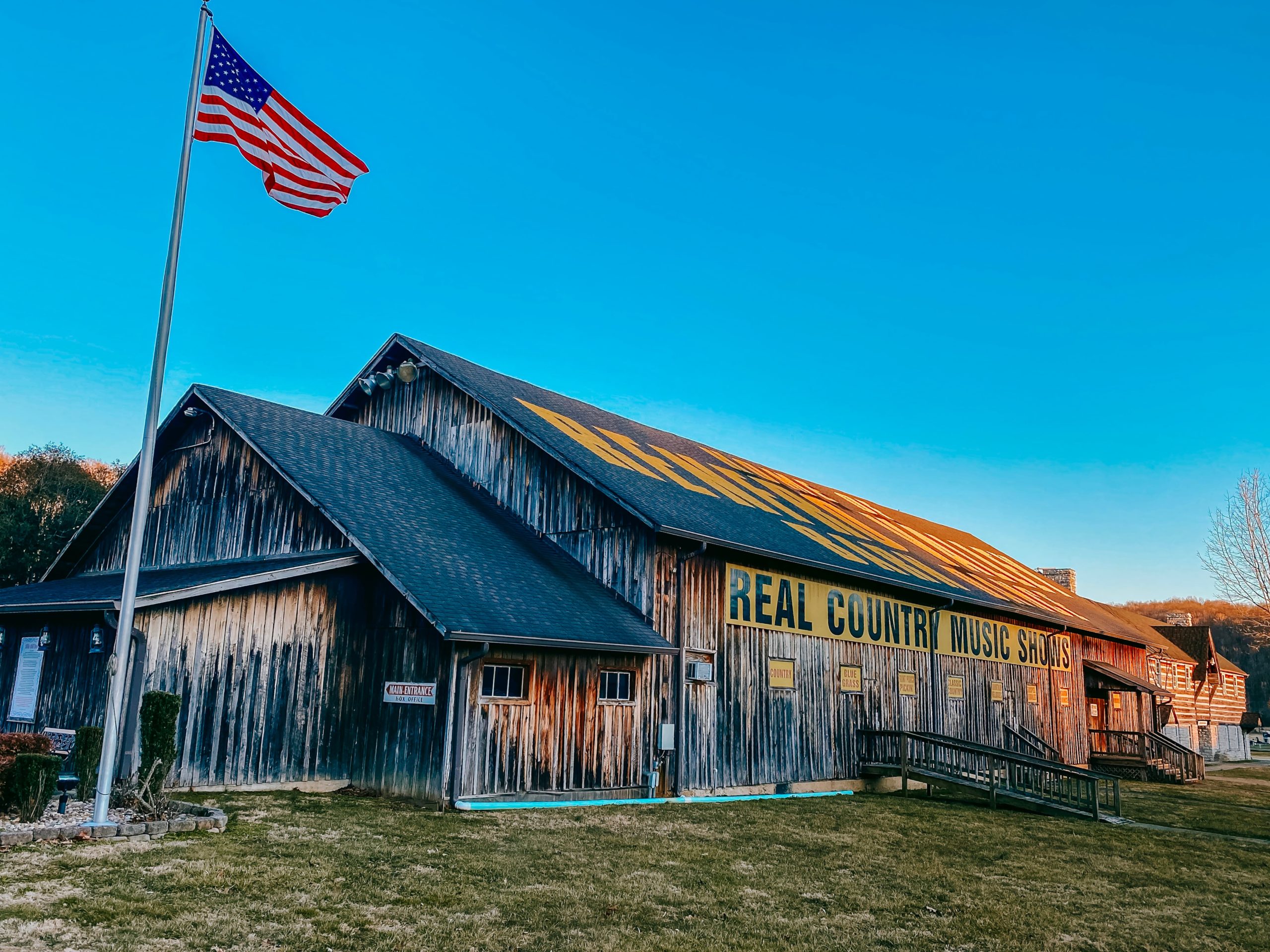 Big Barn - Renfro Valley, KY  United States - Kentucky - Other, Postcard /  HipPostcard